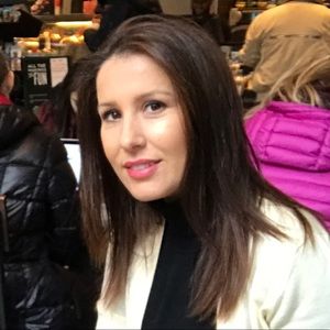 Meet your Posher, Esmeralda